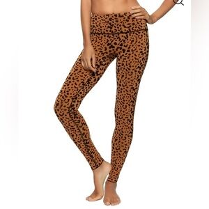 Felina Instinct Reversible Leopard 🐆 Print Leggings